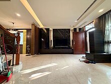 西區18年屋！梅川綠園道臨路電梯邊間別墅！