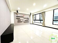 本淵商圏.安南國中面寬輕屋齡雙車墅