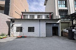 彌陀市區｜60坪大地坪｜可翻新、改建｜面寬8米