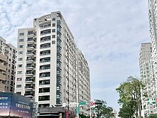 「站前CASA高樓採光三房平車 」