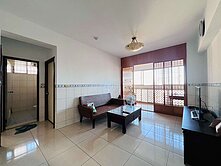 鳳山中崙社區第一標採光極佳優質邊間正三房