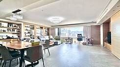 獨家專任超稀有信義高樓景觀絕美裝潢四房坡平車