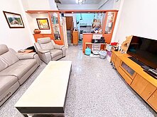 橙✪獨家｜27 年屋｜一手屋前院停車1898萬