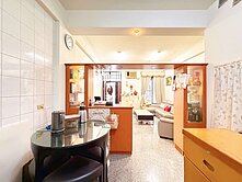 專任｜東區｜27年屋｜大四房前院停車稀有釋出透天