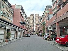 夢時代-正四樓邊間29坪大地坪透天