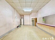 西屯重慶路自住營登l捷運市場學區金透店！