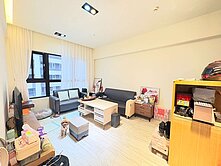 新悅城景觀三房平車