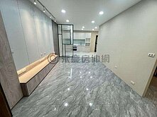 享愛安南近商60大面寬全新翻修透天車墅