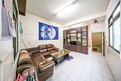 中都濕地/邊間六米門前停車/庭院透天