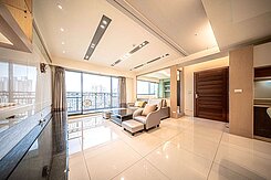 亞灣三多捷運｜星海灣｜景觀美妝4房大平車