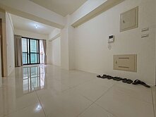 霧峰輕屋齡三房車位