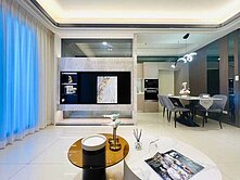 霞海重劃區┃全新未住┃臨路型面寬雙車４套房電梯別墅