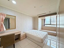 愛河河畔｜高樓採光｜2+1房平車