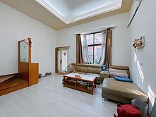 近南紡平實公園庭院挑高車墅 | 住商莊君