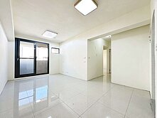 東區三井秀泰低總價全新整理三房電梯美廈