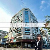 小資包租最愛!有陽台翻新採光佳大套房