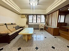 中和積穗低單電梯大四房0932180606傅志騰