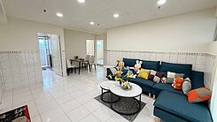 愛的世界3房車位