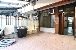 北屯十期旁車庫別墅~1198萬~