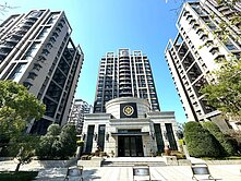 單元二遠雄一品四房雙平車全新未住