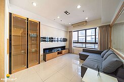 尖山大世紀次高樓層三房平車裝潢美地段優樓層棒