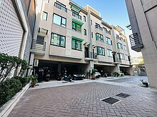 安南薪滿易築二期正五樓8米路一樓孝親房優美靜謐車墅