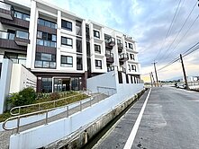 礁溪玉稻愛全新2房車位華廈~台灣房屋婕如~小豬