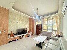 🏅信實Penny🏅專任機捷旁五房大地坪臨路別墅