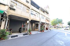 中正高工騎樓透天