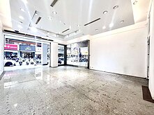 降700萬正天津路6米4大面寬熱鬧角店附平車