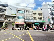 中壢火車站電梯百坪金透店+6套房