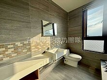 ♨️ 礁溪湯院子高樓溫泉宅 🔥 有車位這價格🔥