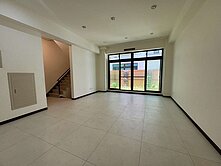 史博館✨輕齡大地坪雙車電梯別墅Villa✨