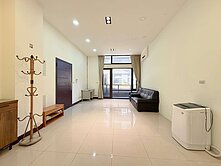 良伴成家ᰔ楓丹綠園ᰔ一樓庭院大三房平車