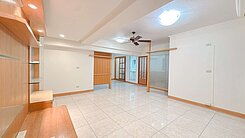 西區美術園道三房高樓社區可租車位鑰匙在手隨時可看