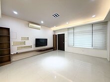 高鐵【前進高鐵】併排雙車五套房學區美別墅