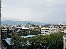 建成大廈邊間四房 ➡️ 房地產買賣找Q桑