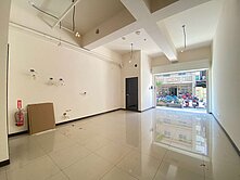 【專任】湖口工業區低總價店面+車位