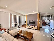 榮總特區13年新☀️一層一戶｜雙車景觀樓中樓