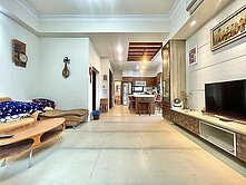 急售大降300萬邊間臨路電梯別墅