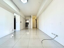  獨家勝利商圈5年屋知名建商室內25坪三房平車