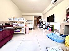 都會公園捷運站｜楠梓車站商圏｜臨路大地坪車墅