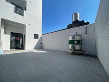 20米路上★全新未住★超大地坪★騎樓式鑽石金透店