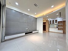 🌟黃寶寶推薦🌟頭份正市區｜三房有平車