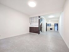 承辦｜太平長億台中小鎮百萬精裝車庫美墅