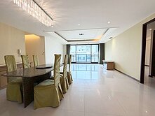 獨家/華太自得居/大四房雙平車/稀有釋出