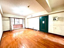 二聖輕軌站商圈三房車位大樓