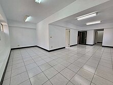 五甲熱鬧商圈獨棟獨戶華廈三房生活宅