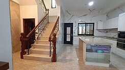  仁雄 大灣國中商圈 新建電梯雙車墅 北高房屋推薦