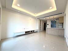 洽專員最便宜！樹孝中山商圈次頂樓視野大4房雙平車